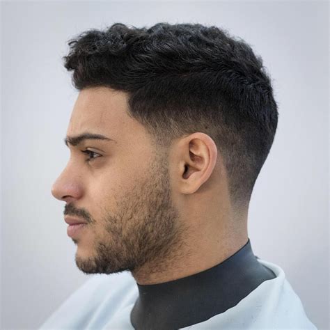 Short Wavy Hairstyles Men - Fade Haircut Styles