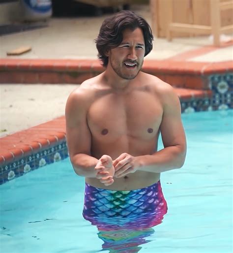 YouTuber Markiplier 'breaks' OnlyFans after posting first NSFW pic & vowing to join site if fans ...