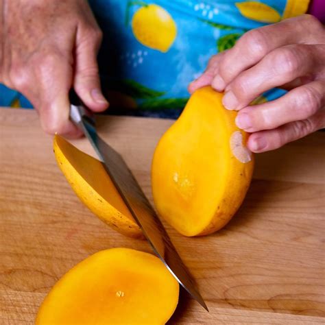 Master the Art of Mango Cutting: Unlock the Sweetness and Nutrients ...