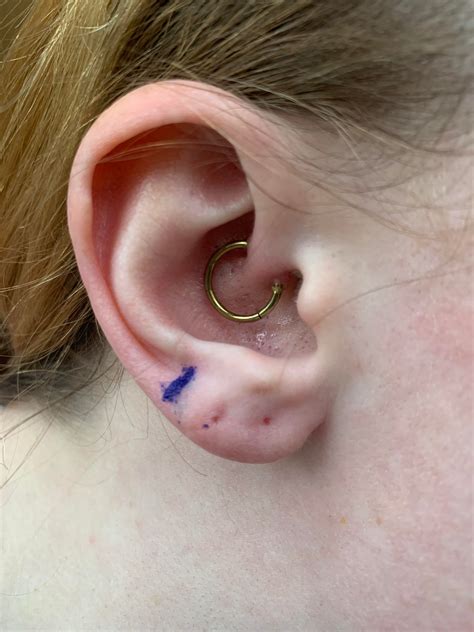 Third lobe advice? : r/piercing