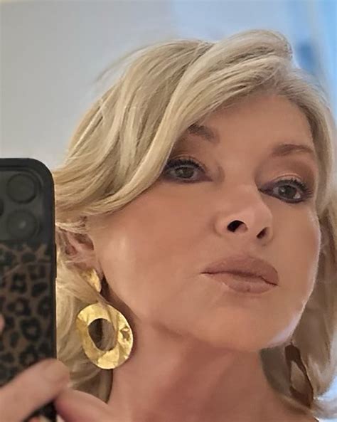 Martha Stewart, 81, shares 'unfiltered' selfies with 'no facelift'
