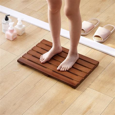 Amazon.com: Bamboo Bath Mat for Shower with Non-Slip Rubber,Bathtub Mat ...