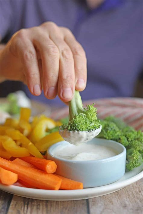 Onion & garlic salad dressing + vegan vegetable dipping sauce - Cadry's ...