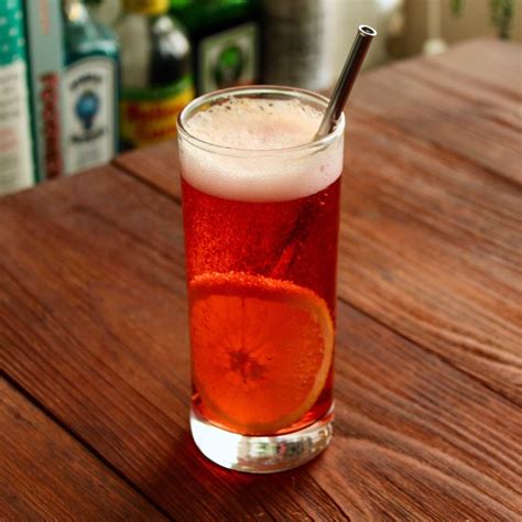Classic Campari & Soda Recipe - Vintage American Cocktails