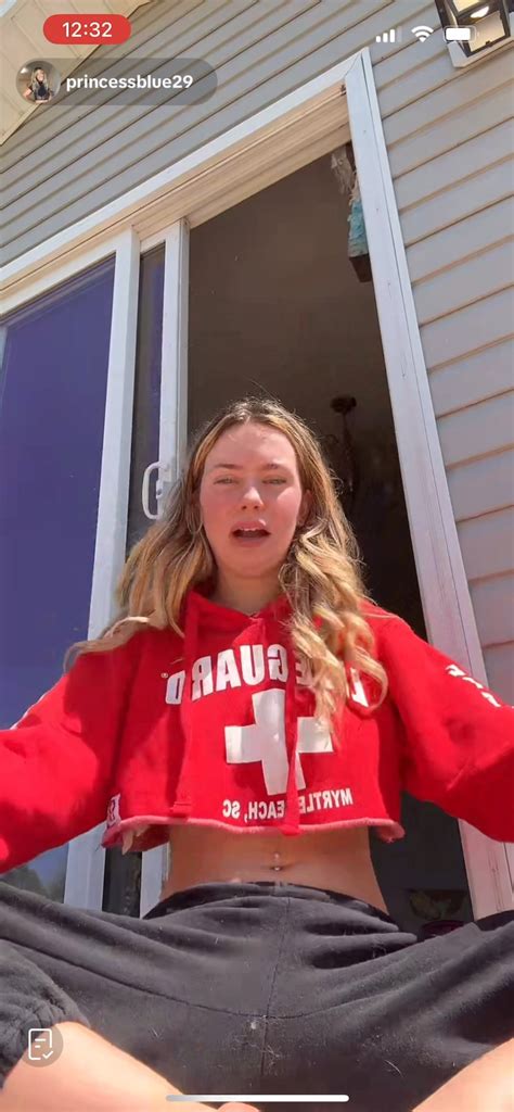 @princessblue.29 : r/TikTokFeet