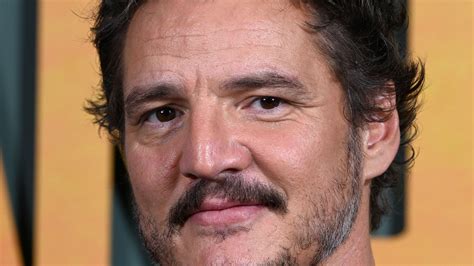 El libro favorito de Pedro Pascal: "Fue un punto y aparte para mí"