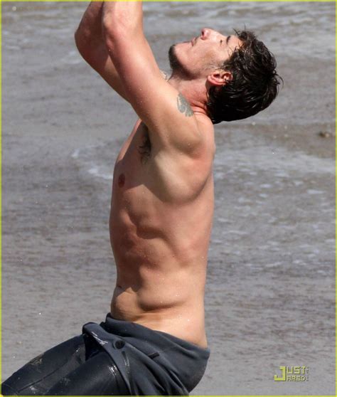 Eric Balfour is Beach Shirtless: Photo 1986821 | Eric Balfour Photos | Just Jared: Celebrity ...