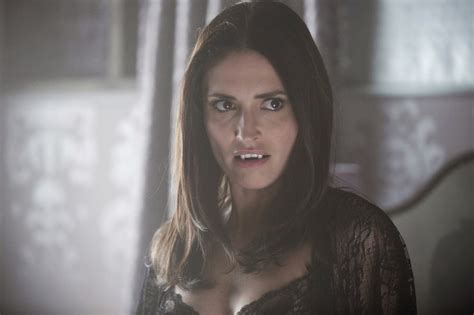 Vampire Beauties: Sexy Female Vamps of "True Blood"