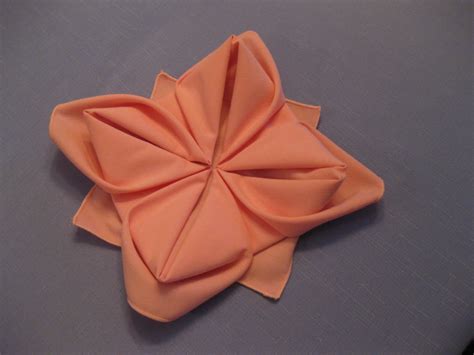 NEW ORIGAMI ROSE PAPER NAPKIN - Origami