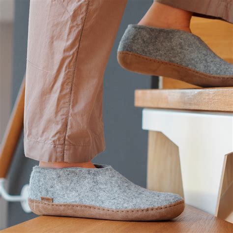 Shoe with leather sole - Grey – glerups.com