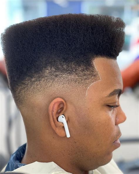 Black Men Haircut High Fade
