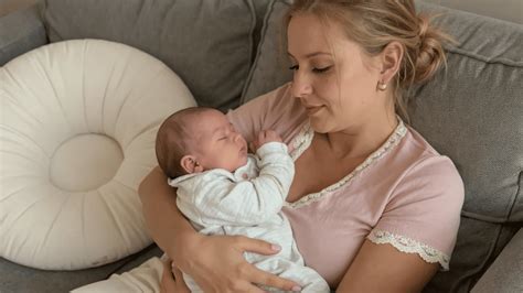 Sleep Regression Ages: Signs, Stages, and Tips - Holistic Moms