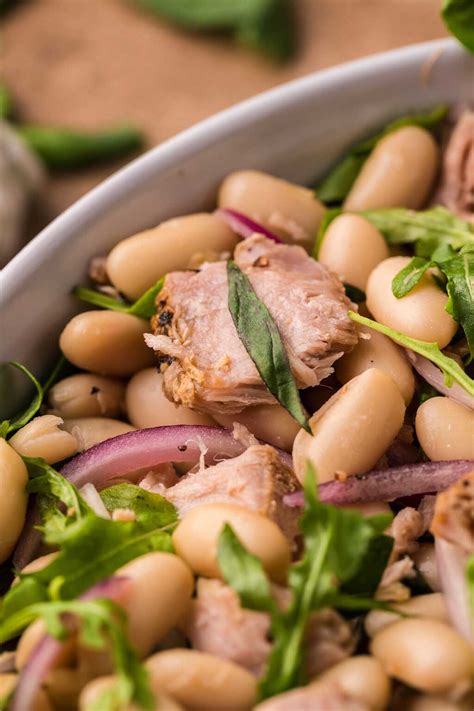 Italian Tuna White Bean Salad - xoxoBella