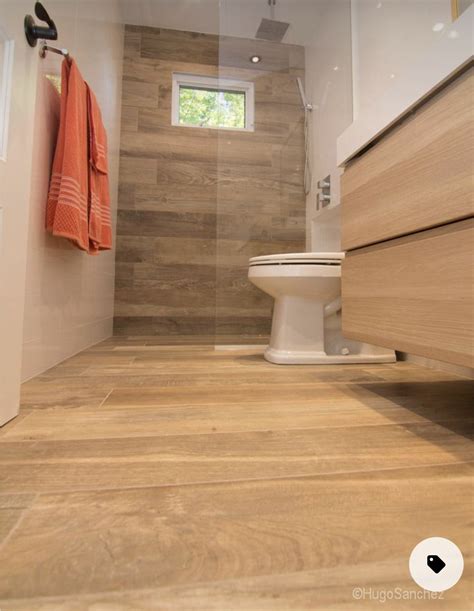 Pin by Morgana De on móveis | Bathroom tile designs, Wood tile bathroom ...