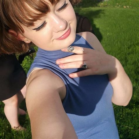 Stream Helen music | Listen to songs, albums, playlists for free on ...