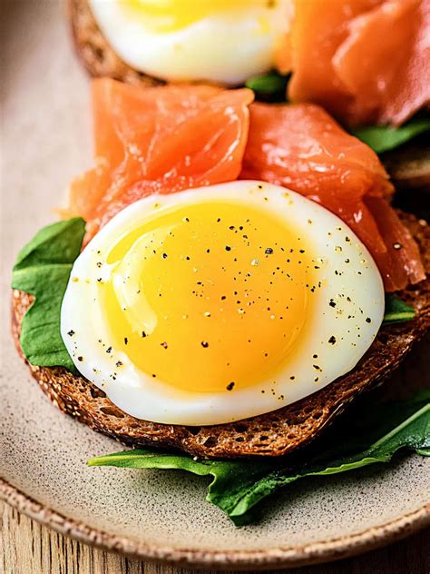 Easy Confit Egg Yolk: An Irresistible Culinary Delight