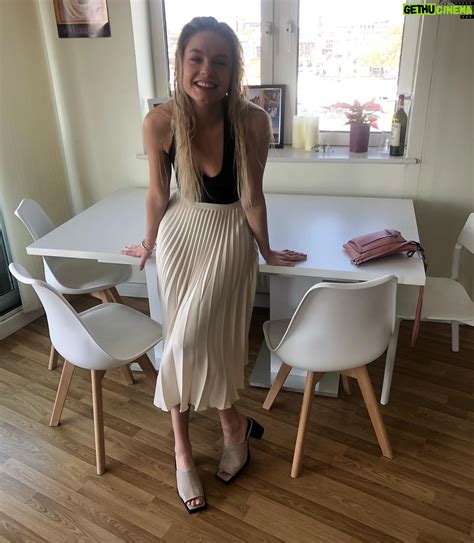 Holly Horne Wiki, Biography, Age, Gallery, Spouse and more