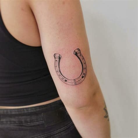 101 Best Small Horseshoe Tattoo Ideas That Will Blow Your Mind!