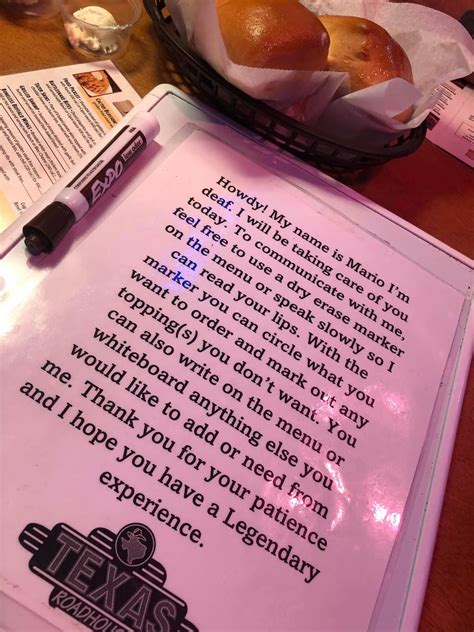 San Angelo Texas Roadhouse hires deaf server. What a great way to accommodate those with ...