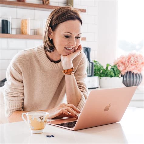 7 Signs of High DHEA - Pippa Campbell Health