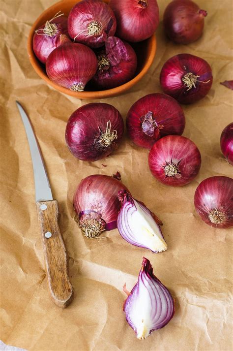 13 Great Reasons to Add Red Onions to Your Diet! - Healthier Steps