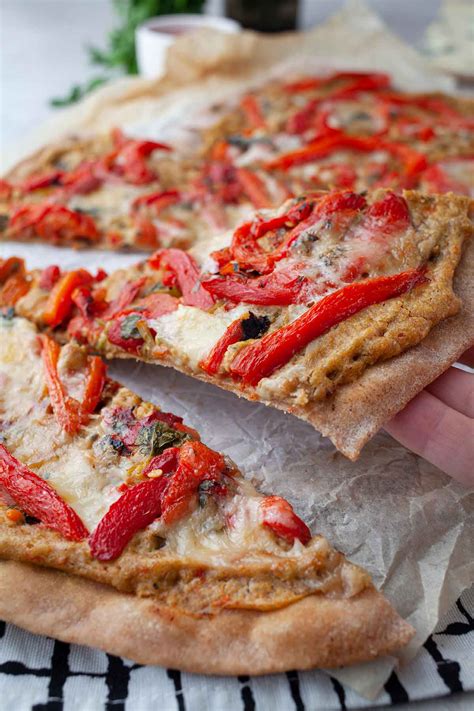 Hummus Flatbread Pizza