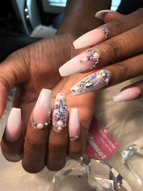 Pin by Jenilyn Doll on All About Nails, Fancy Claws | Glamour nail bar ...