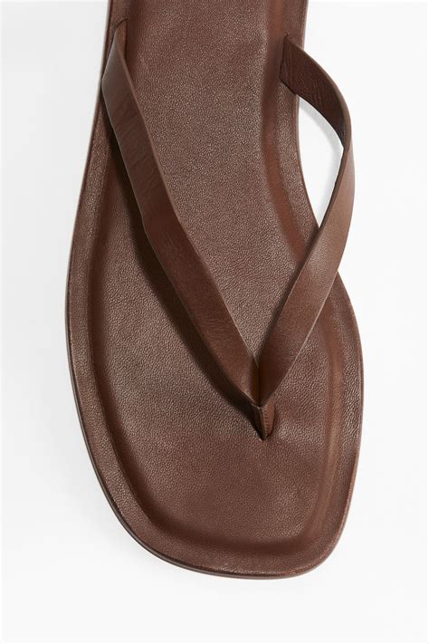 Leather Flip-Flops - Brown - Ladies | H&M US
