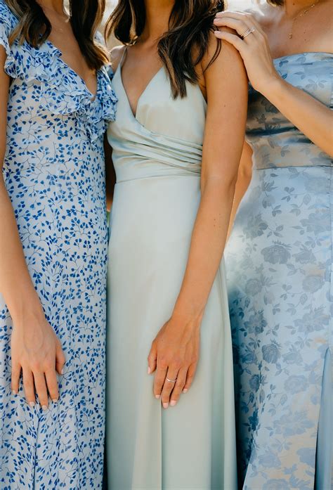 Macy + Ryan | Retro Garden Party - Camera Shi Photography | Wedding attire guest, Guest attire ...