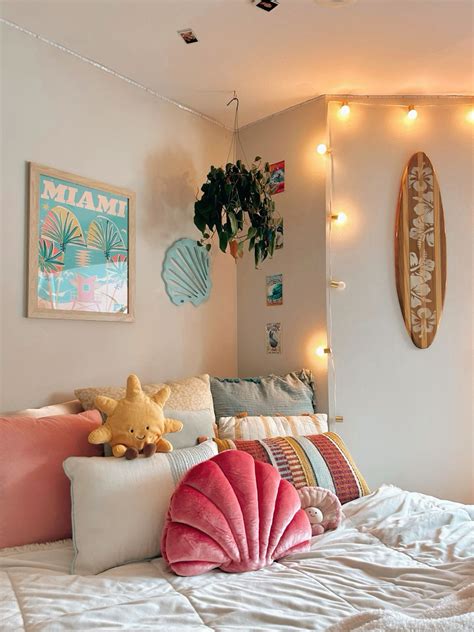Girls beachy bedroom – Artofit