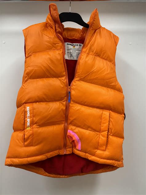 Lot - Orange Puffer Vest Marked Hammill & Co Size M.