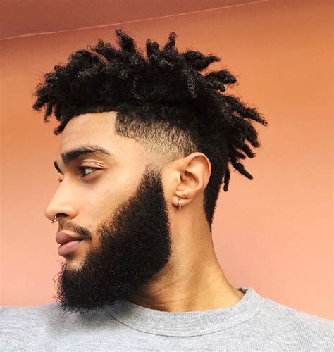 Pin by 🧚🏾‍♀️ on Men | Mohawk hairstyles men, Taper fade haircut, Mens ...