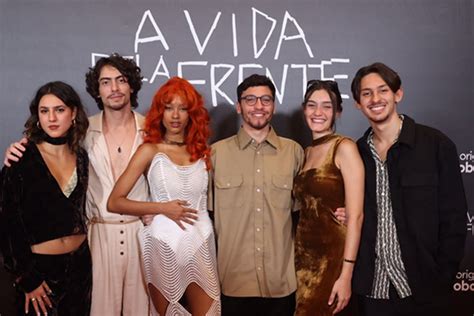 A Vida pela Frente reúne elenco e convidados em lançamento no Rio ...