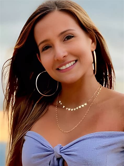 Veronica Weffer (Model) Age, Bio, Wiki, Photos, Videos, Boyfriend and More