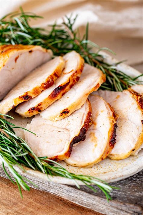 Honey Baked Turkey Breast - Sprinkles and Sprouts