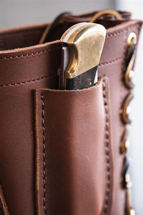 How many of you have a knife holster on your boots? : r/knives