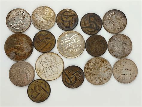 Obrazy v aukci | Stříbro, konvolut 16 mincí ČSR 1919-1939, 6x 5 Kč, 6x ...