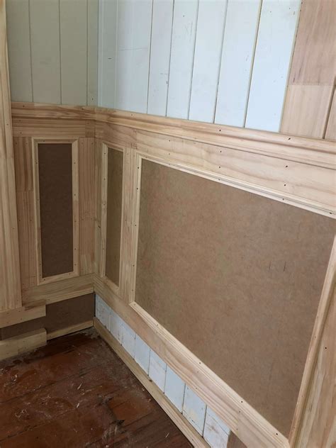 Vertical Board Wainscoting at Carla Apgar blog