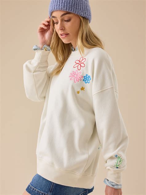 Make Heaven Crowded Graphic Sweatshirt | Altar'd State