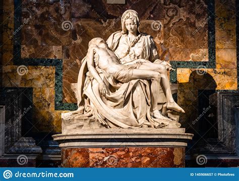 La Pieta Renaissance Sculpture by Michelangelo Buonarroti, Inside St ...