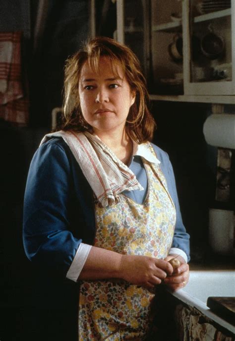 Kathy Bates in 'Dolores Claiborne', 1995. | Stephen king, Tv star, Foto ...