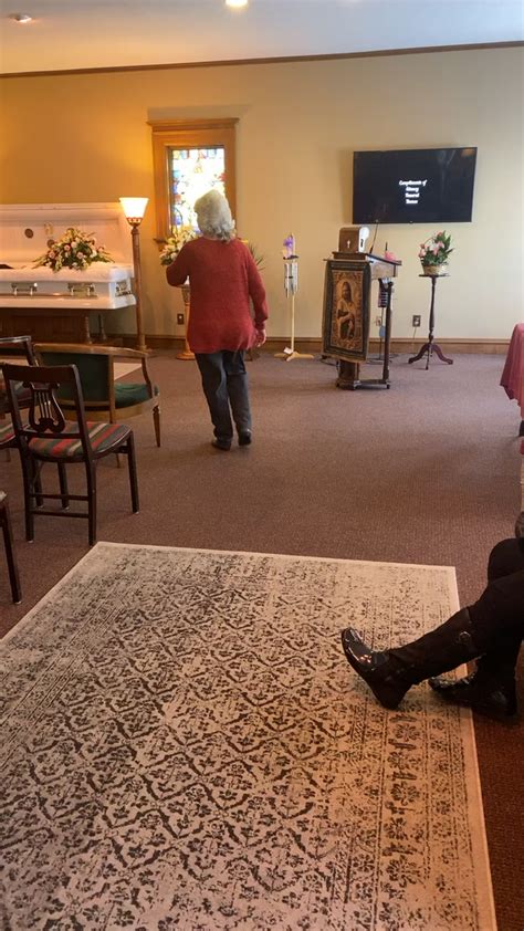 Glancy Funeral Homes - Home