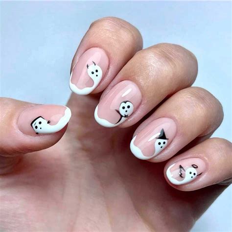 30 Short and Sweet Halloween Nail Ideas for Instant Festive Vibes ...