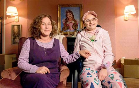 ‘The Act’: Get to Know the Real Dee Dee and Gypsy Rose Blanchard | Us ...