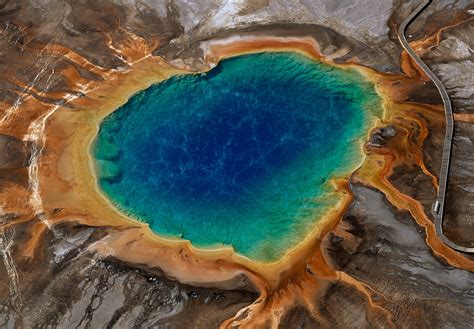 10 Surprising Facts About Yellowstone | National Geographic