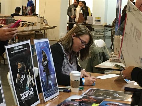 Pics of "Aliens" Reunion (Plus Billy Dee Williams) at the LA Comic Book ...