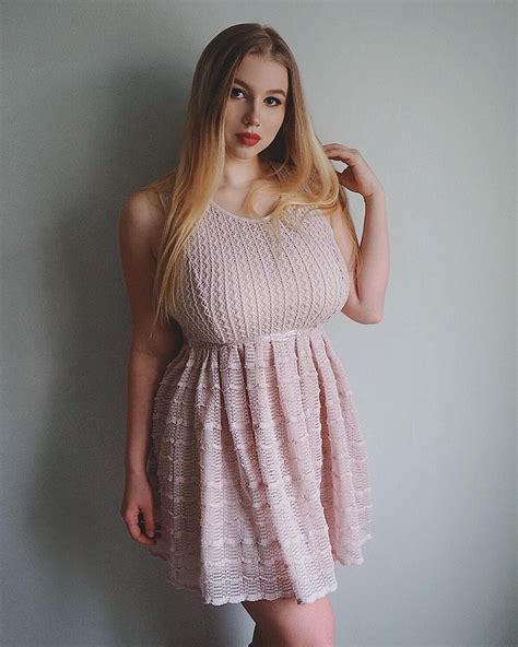 Pin by sam on PLUS SIZE CURVES | Nice dresses, Fashion, Dresses