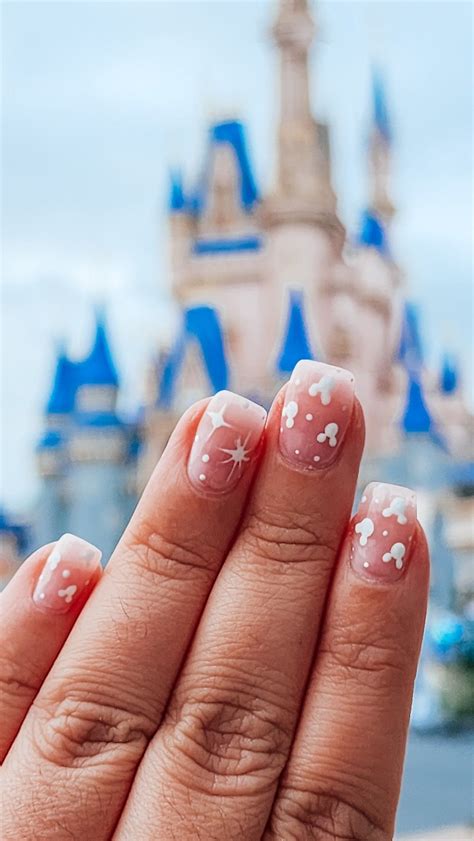 8 Disney nails ideas | disney nails, mickey nails, disneyland nails