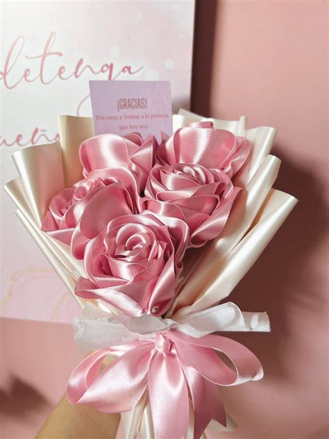 Ramo de rosas eternas – betaccesorios