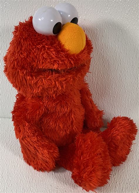 Sesame Street Tickle Me Elmo Doll - Spanish Speaking Edition 2018 ...